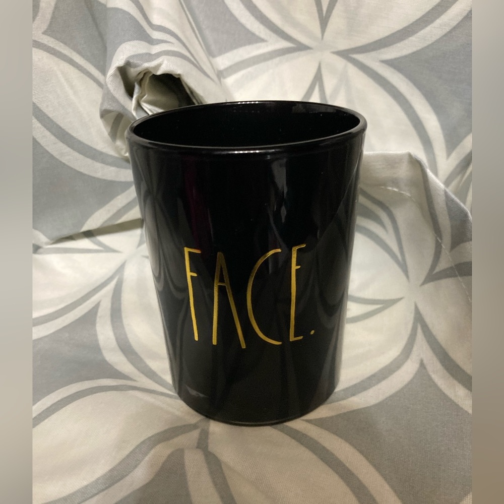 COPY - Rae Dunn “face “ glass vanity